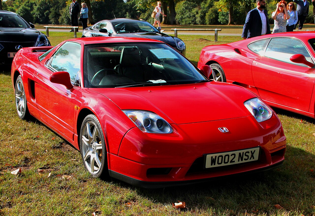Honda NSX de 2002 en gris plateado
